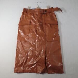 The Topshop Cognac Patent Faux Leather Cargo Midi Skirt is a stylish and versati